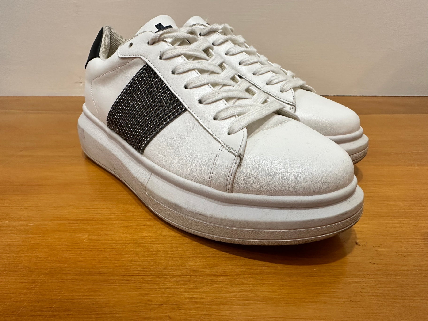 Stella + Gemma Sneakers - Size 38 - White