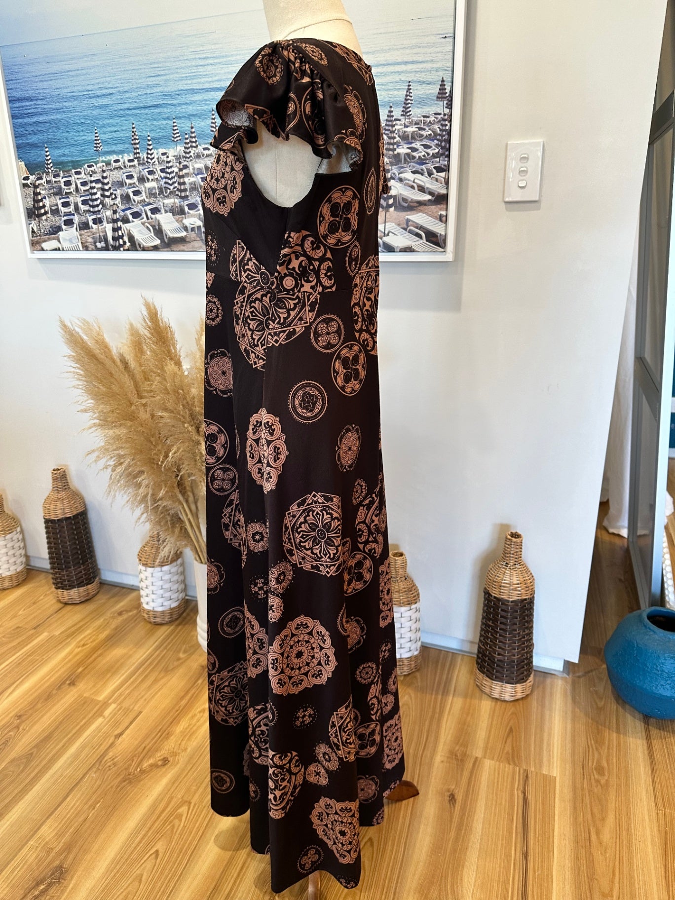 [SALE] Vintage - Maxi Dress - Small / Medium - Brown w Mandala Print
