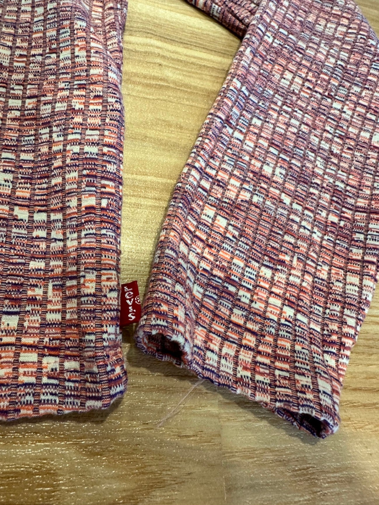 [SALE] Levi's - Square Neckline Top - Extra Large - Desert Sunset Tones