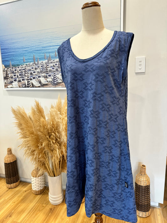 Art Style by Rebecca Herring - Top - Size 16 - Blue - 43% Merino