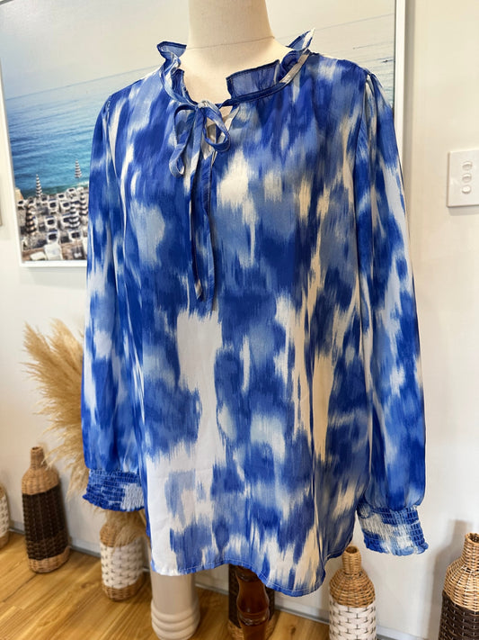 Emerge Blouse - Size 14 - Watercolour Tones: Blue and White