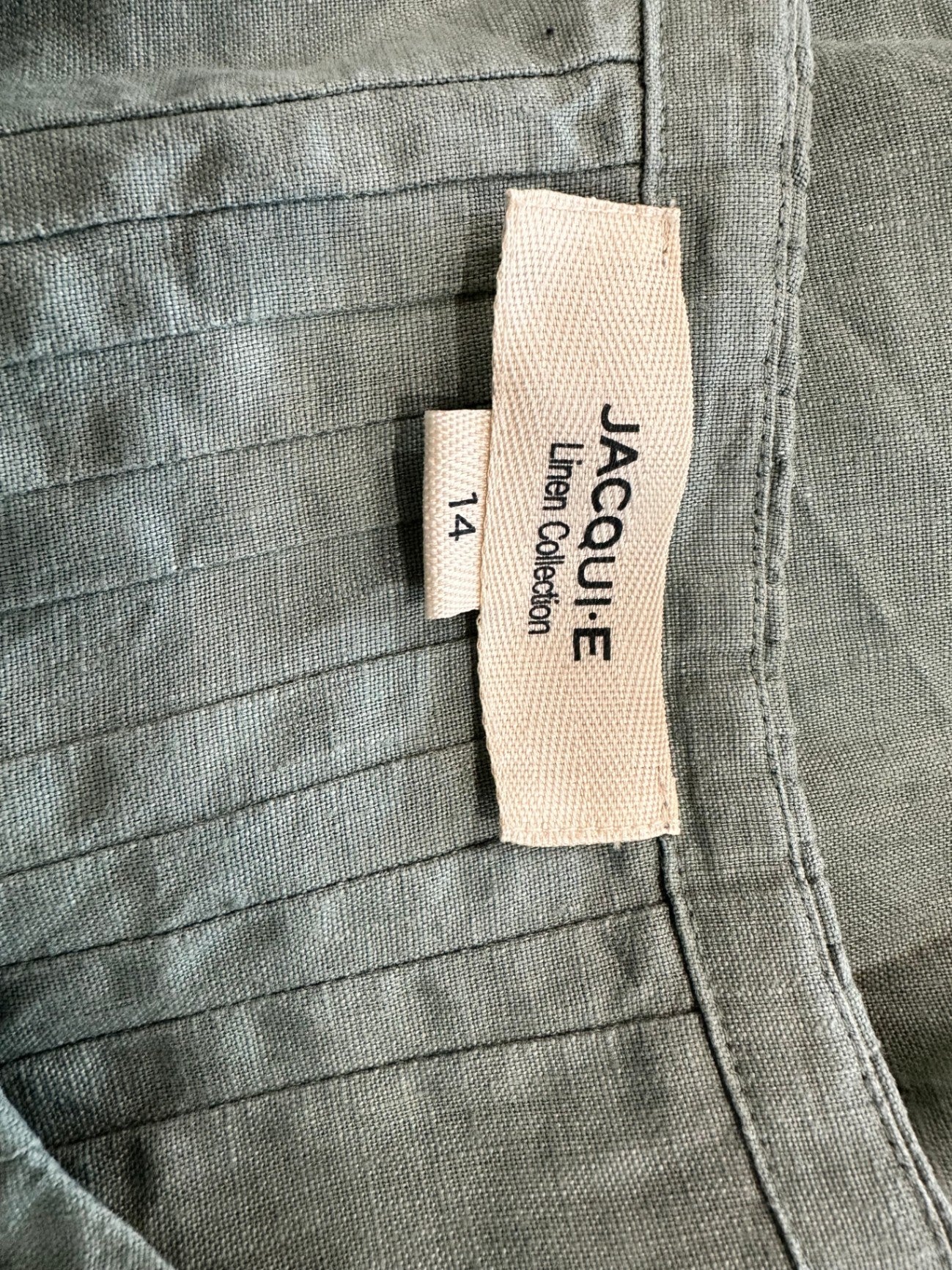 Jacqui-E - Linen Blouse - Size 14 - Light green