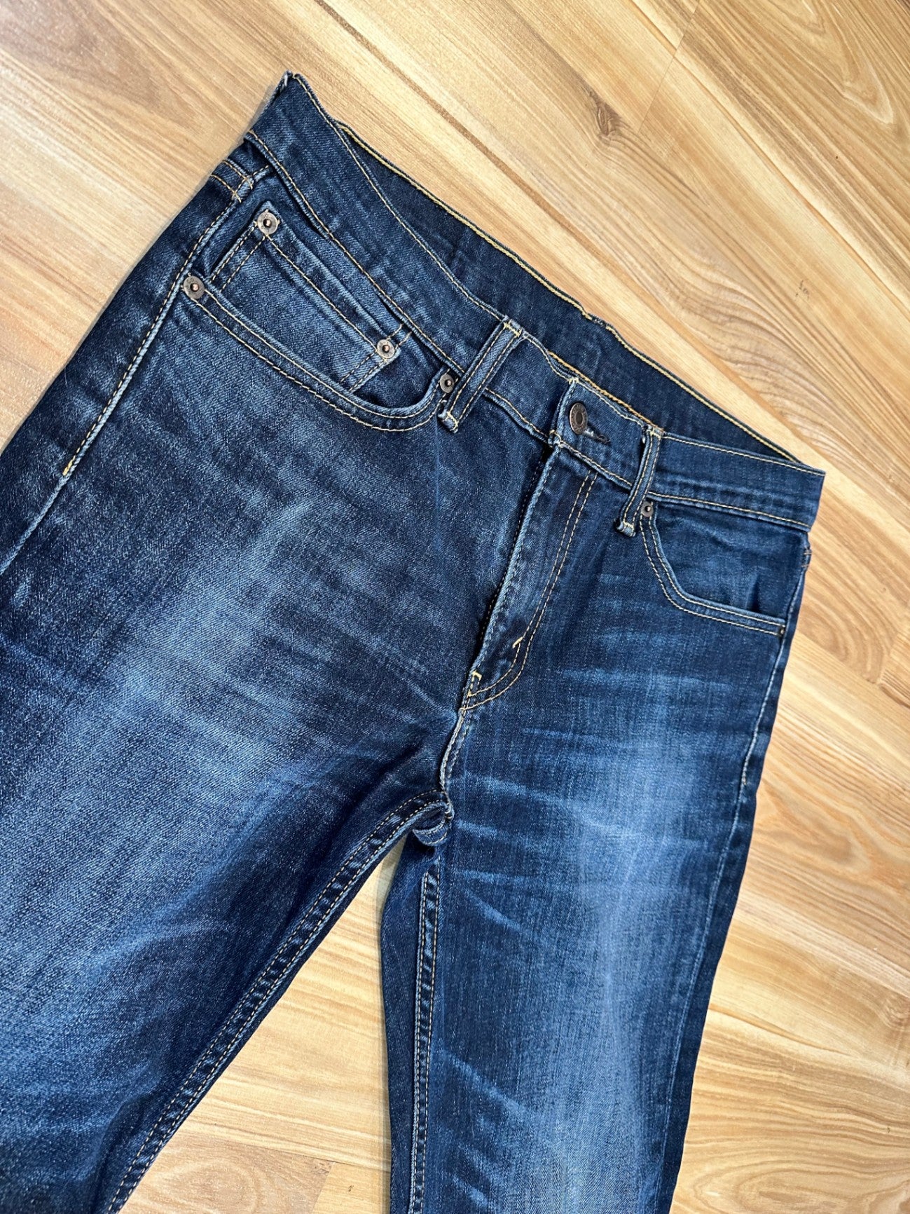 Levi's 511 Dark Blue Jeans - 32 x 32