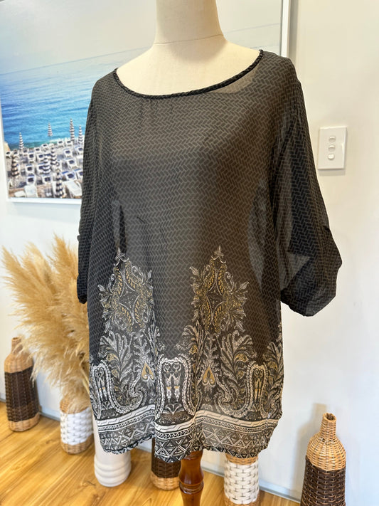 100% Silk Blouse - Size 16 - Black / White / Gold