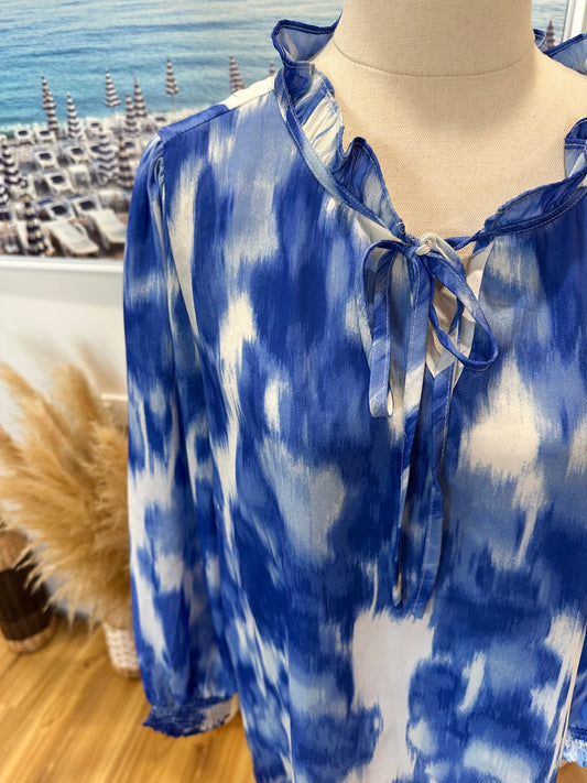 Emerge Blouse - Size 14 - Watercolour Tones: Blue and White