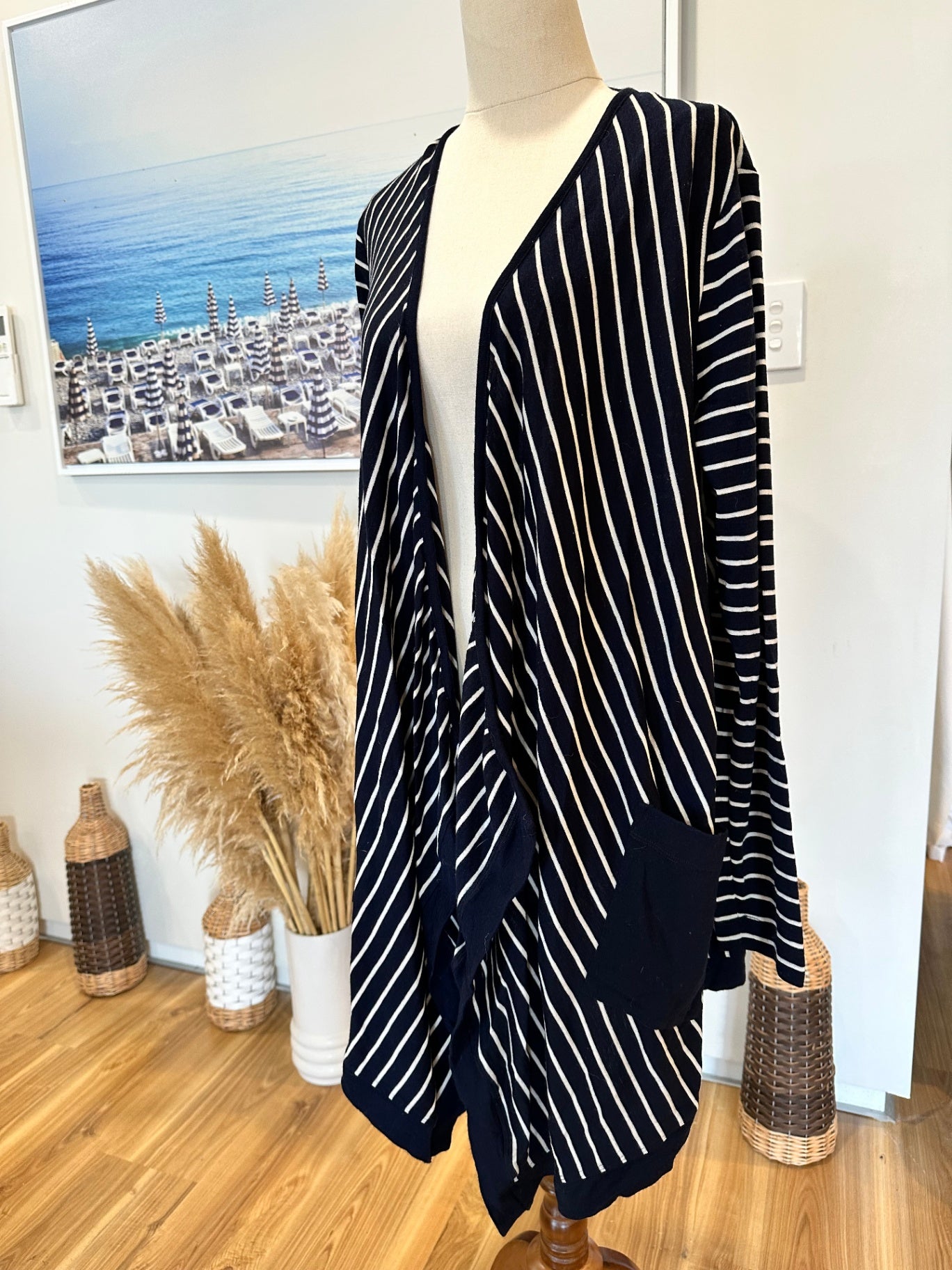 Ballantynes - Waterfall Cardigan - Large - Blue + White Stripe