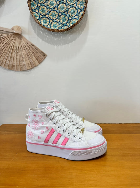 Adidas - Hight Top Sneakers - Size 8 - White and Pink w Embroidered Hearts