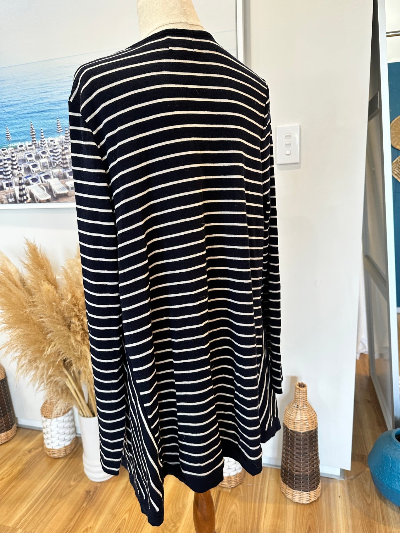 Ballantynes - Waterfall Cardigan - Large - Blue + White Stripe