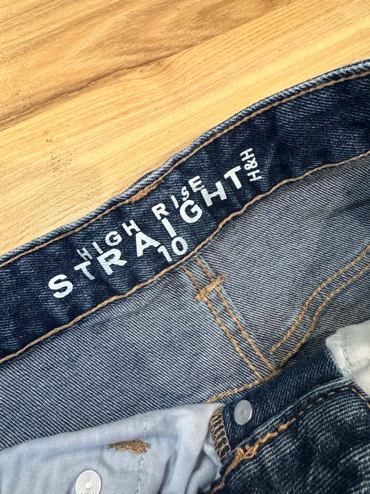 Jeans - High Rise Straight - Size 10 - Blue