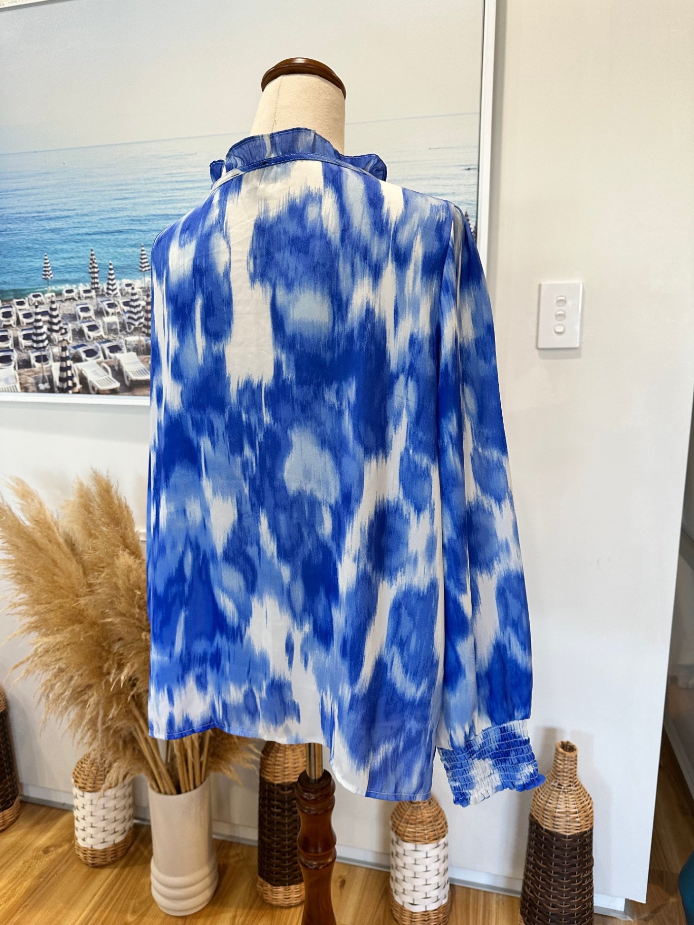 Emerge Blouse - Size 14 - Watercolour Tones: Blue and White
