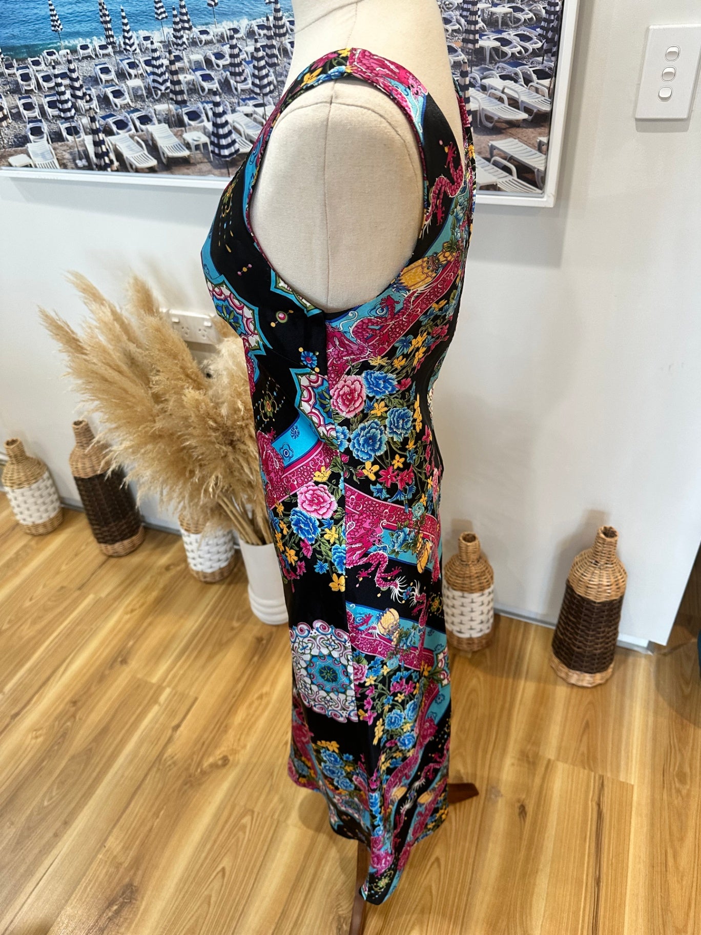 [SALE] Vintage Y2K Dress - Dragon inspired Print - Size Small / Medium