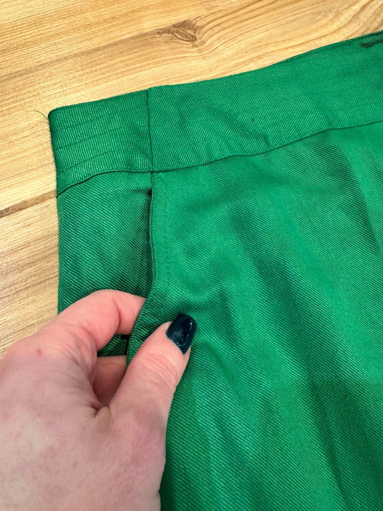 [SALE] Wide Leg Pants - Green - Size 14 - 40% Linen - NEW