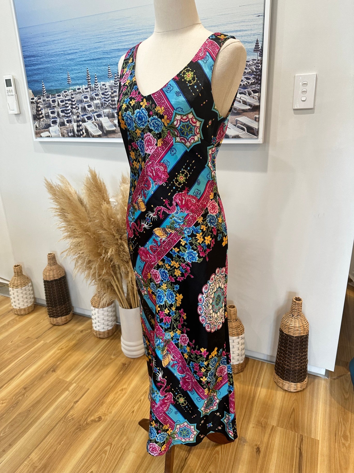 [SALE] Vintage Y2K Dress - Dragon inspired Print - Size Small / Medium