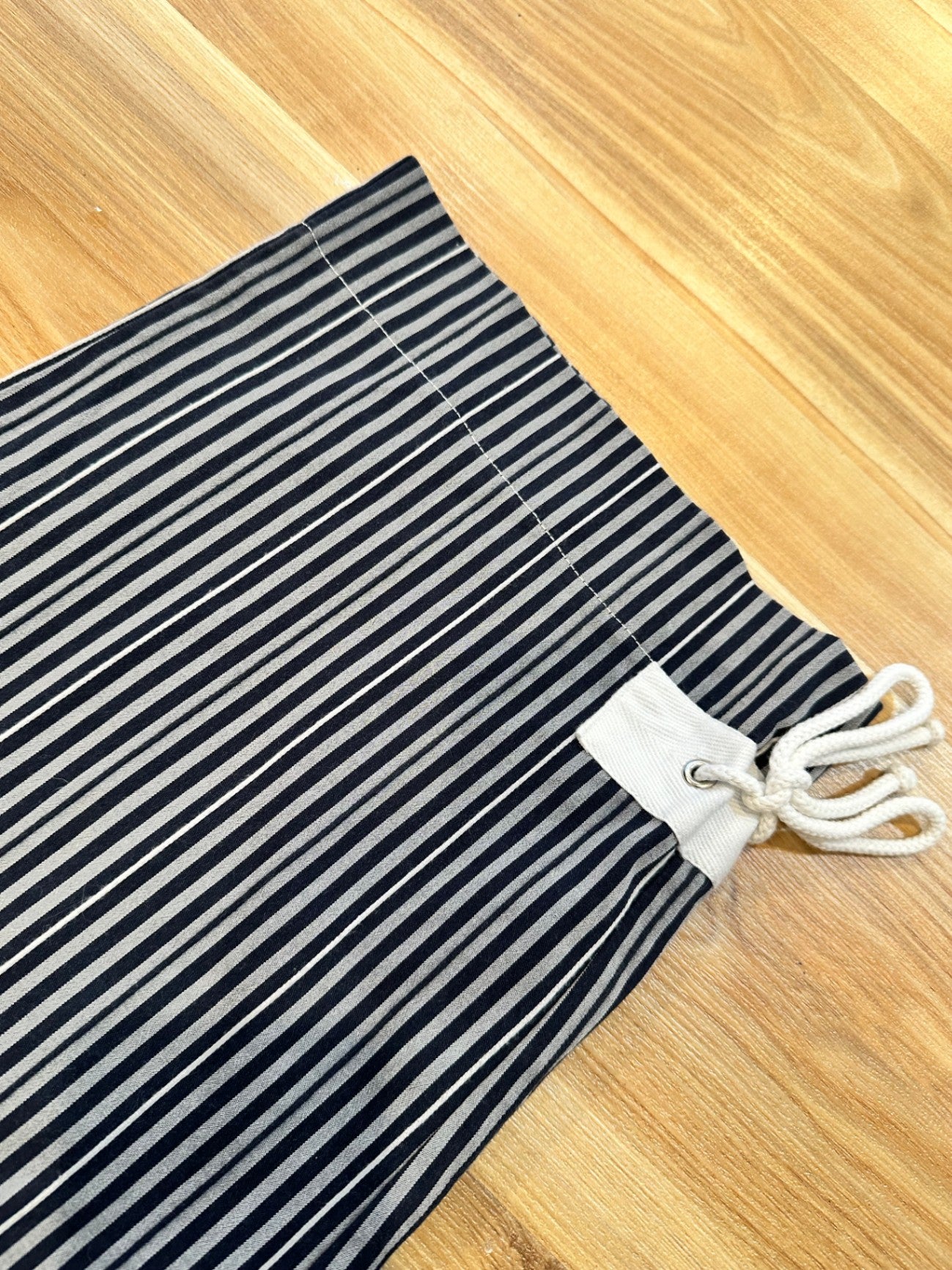 [SALE] Long Island - Capri Pants - Size 20 - Navy + Grey