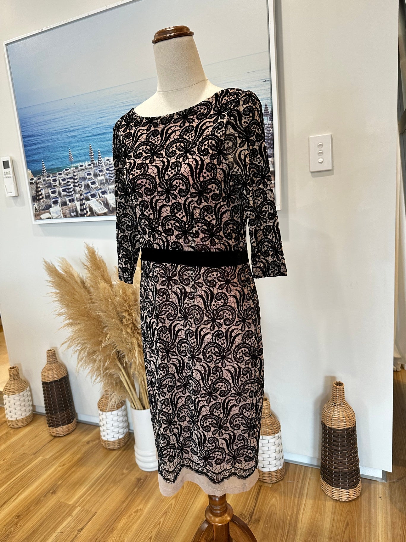 [SALE] Next - Dress - Size 8 - Rose with Black Lace