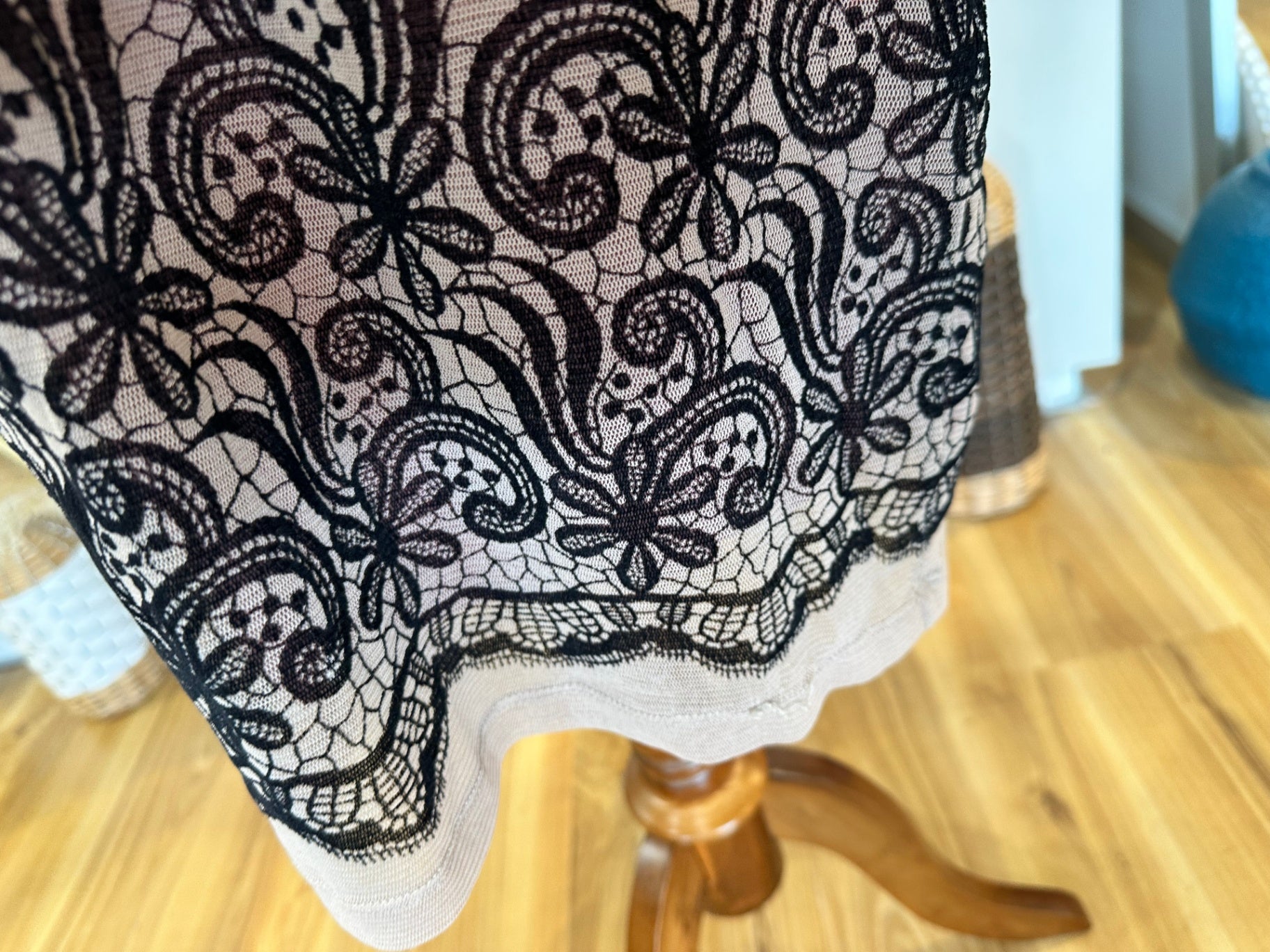 [SALE] Next - Dress - Size 8 - Rose with Black Lace