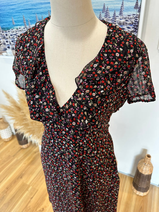 Max Dress - Size 8 - Black with petite flower print