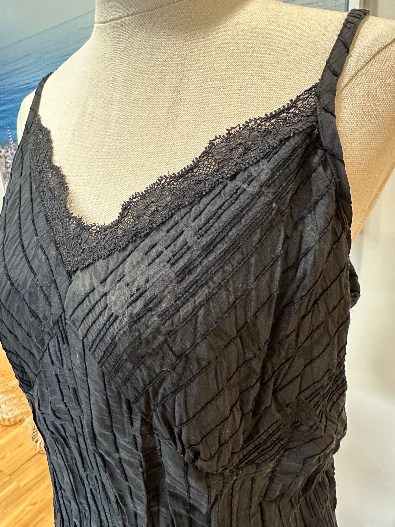 [SALE] Merric - Camisole Top - Size 14 - Black