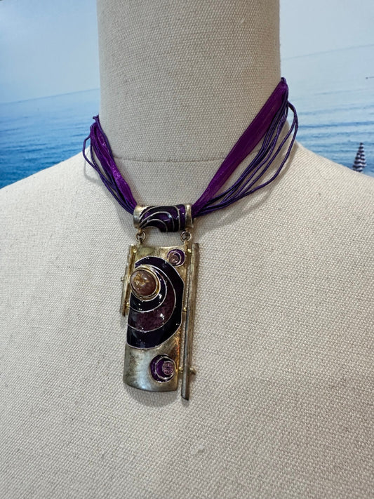 [SALE] Necklace - Purple Oblong Medallion