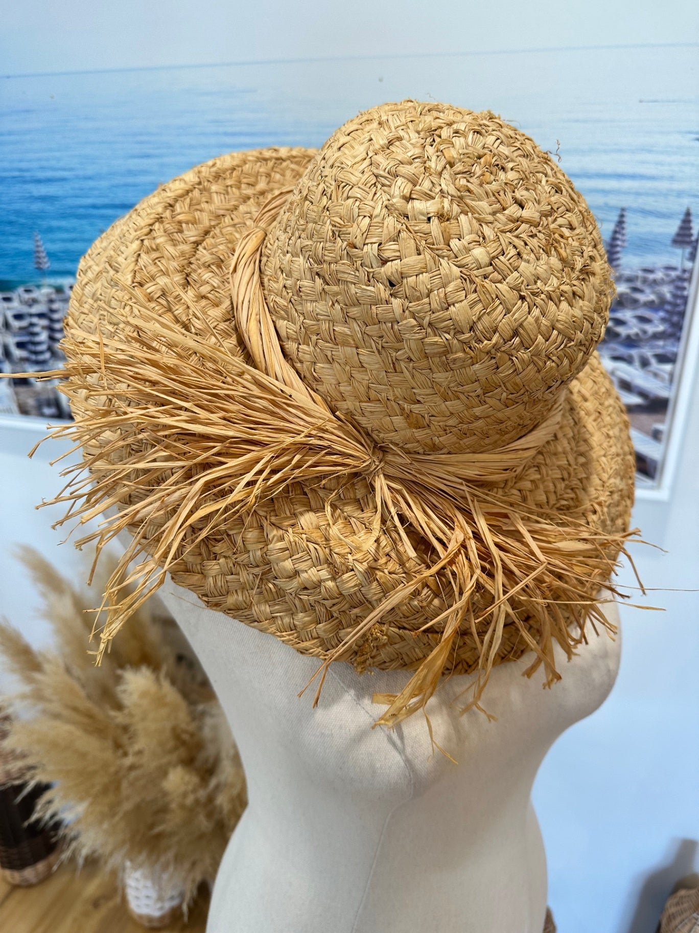 [SALE] Straw Sun Hat w Braided Garland