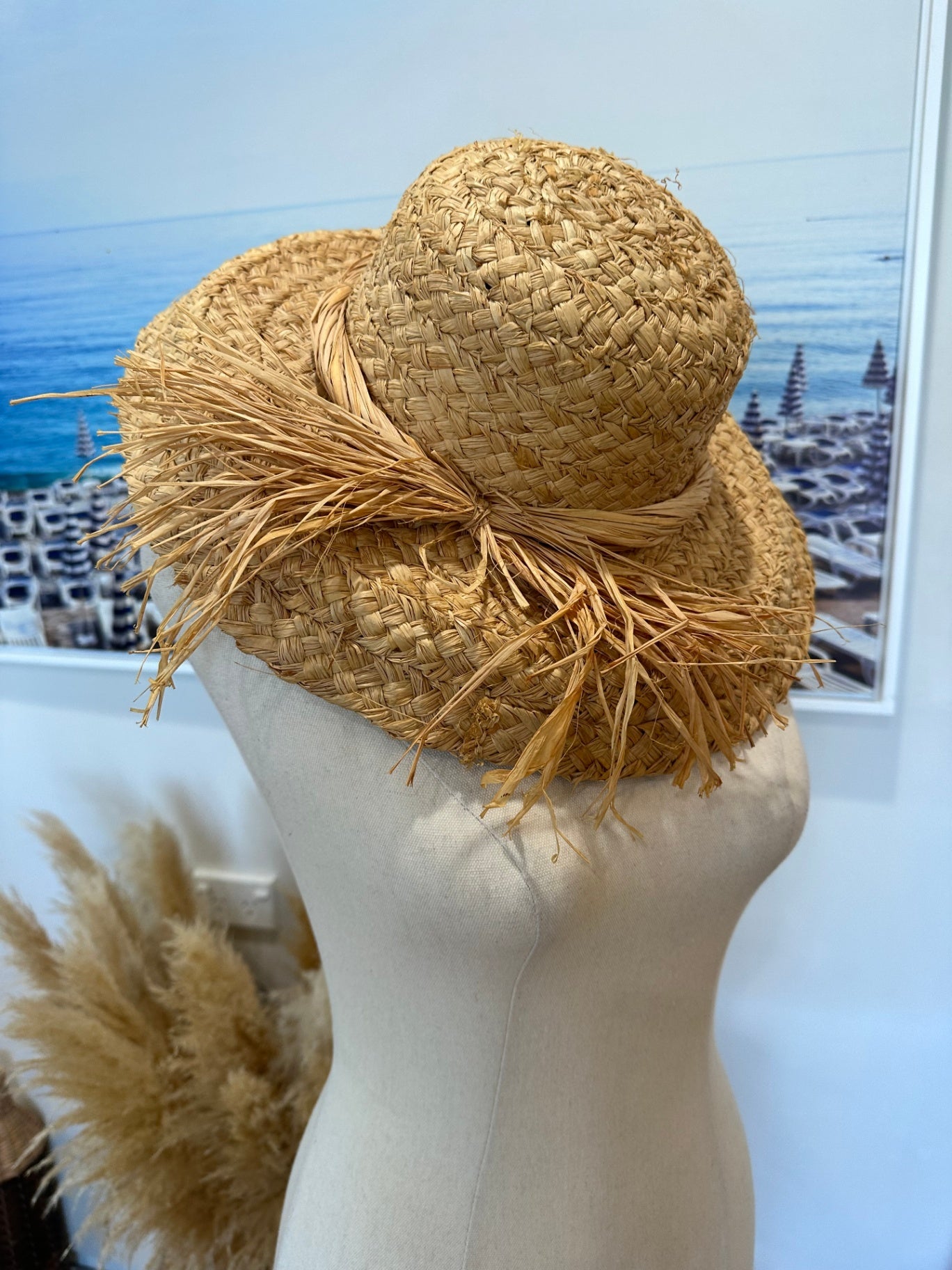 [SALE] Straw Sun Hat w Braided Garland