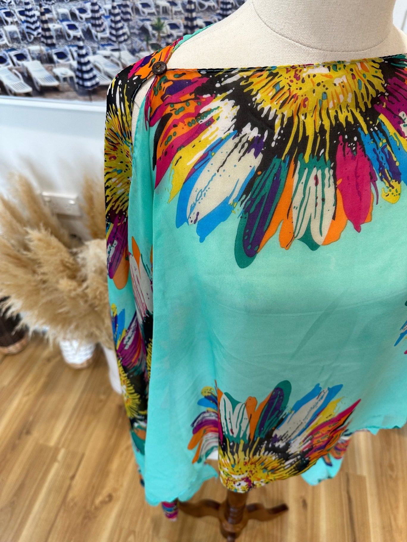 [SALE] Kaftan - Aqua w bright floral feature - One Size