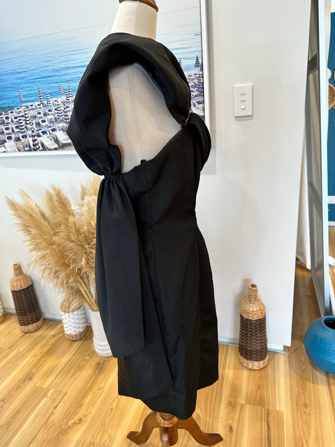 [SALE] Vintage 80's - One Shoulder Dress - Size 12 - Black