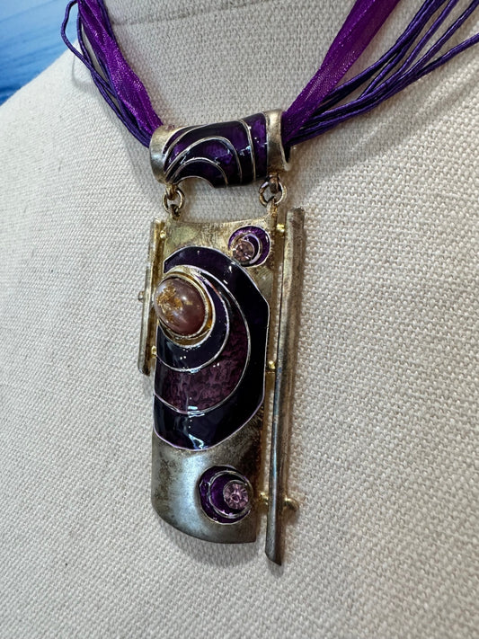 [SALE] Necklace - Purple Oblong Medallion