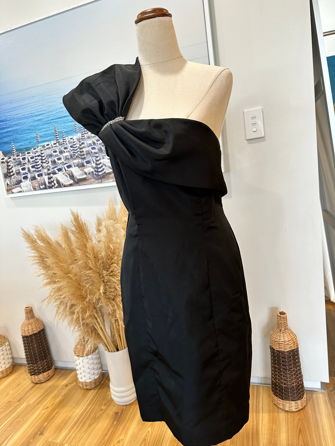 [SALE] Vintage 80's - One Shoulder Dress - Size 12 - Black