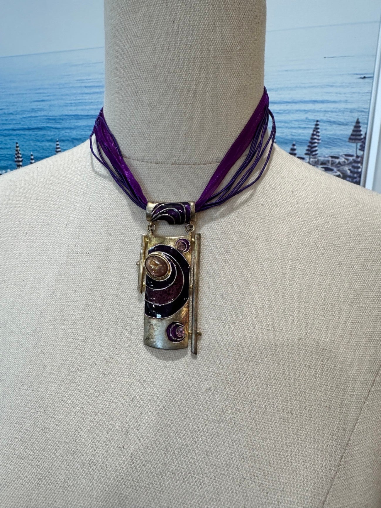 [SALE] Necklace - Purple Oblong Medallion