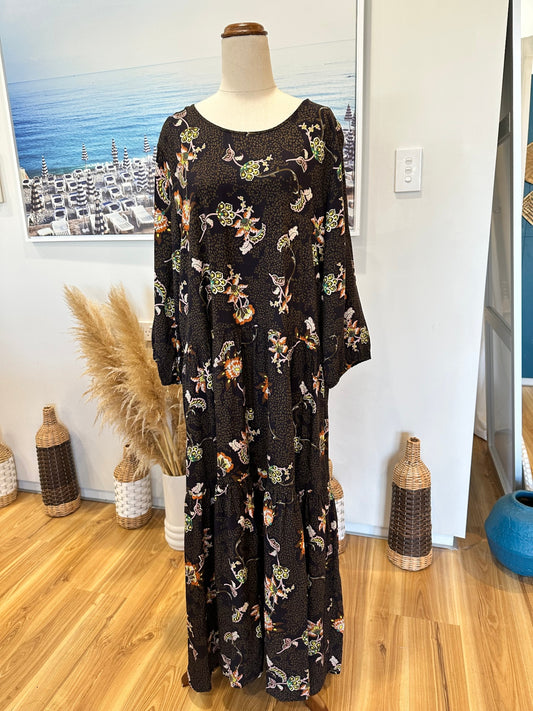Foil - Boho Maxi Dress - Size 18 - Black with floral pattern
