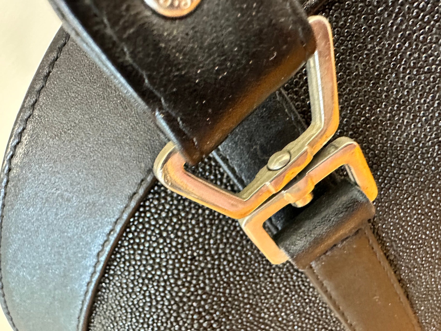 [SALE] Leather Handbag - Black  w Snake Eyes feature - Note flaw on strap