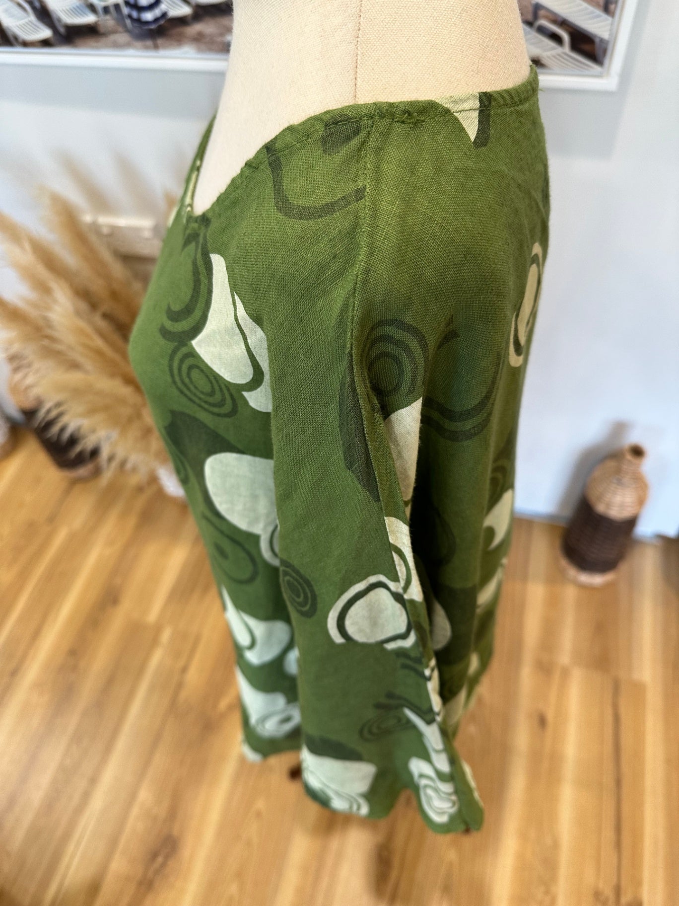 New Collection Blouse - Medium / Large - Green - 100% Linen