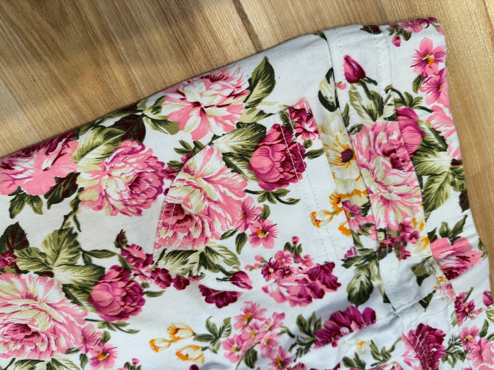 [SALE] Pants - Small - Pink Spring Floral