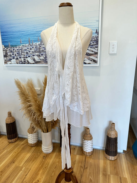 Braez - Lace Vest - Extra Small / Small - White