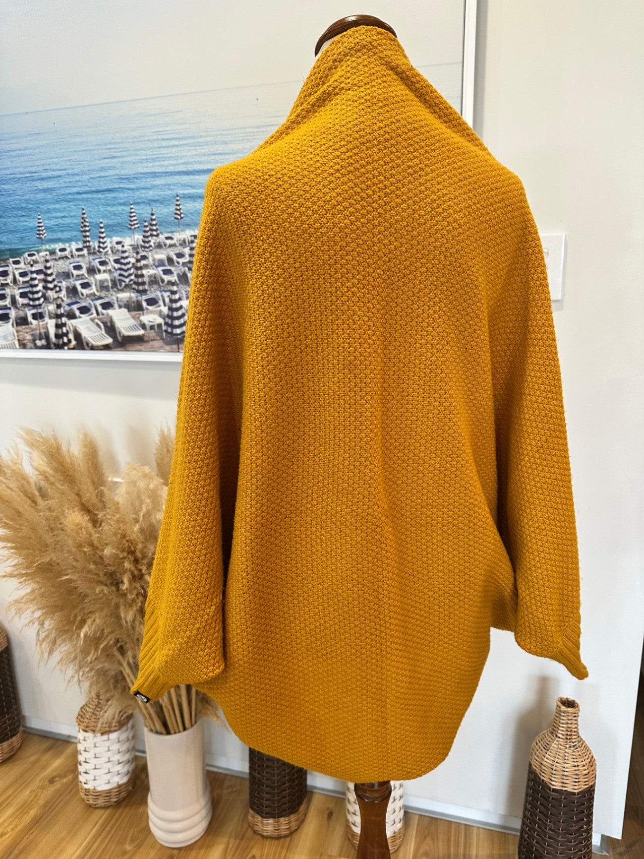 Hello Friday - Cardigan / Shrug - One Size - Mustard yellow (some pilling)