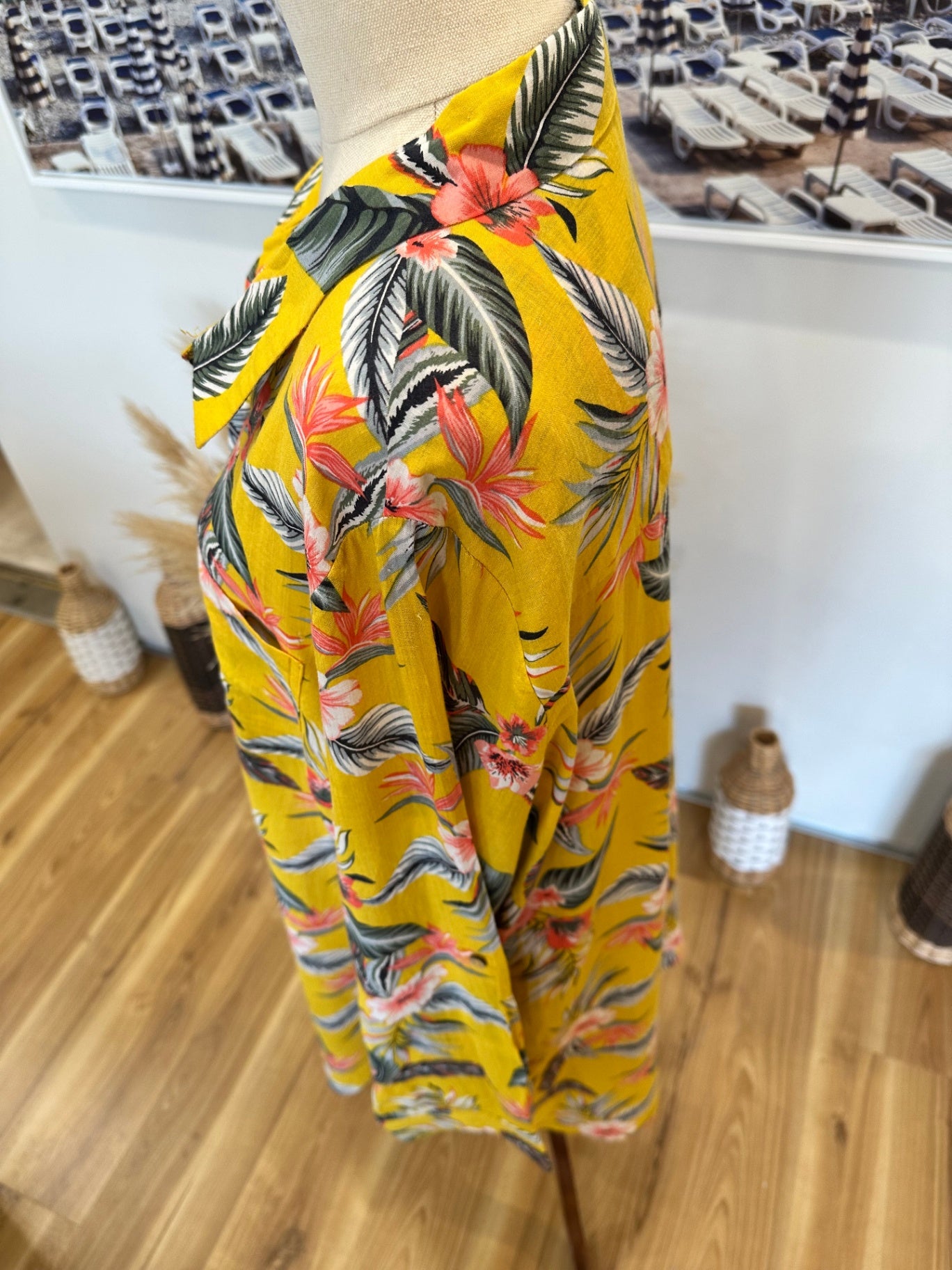 [SALE] Pagani Tropical Longline Shirt - Size 16