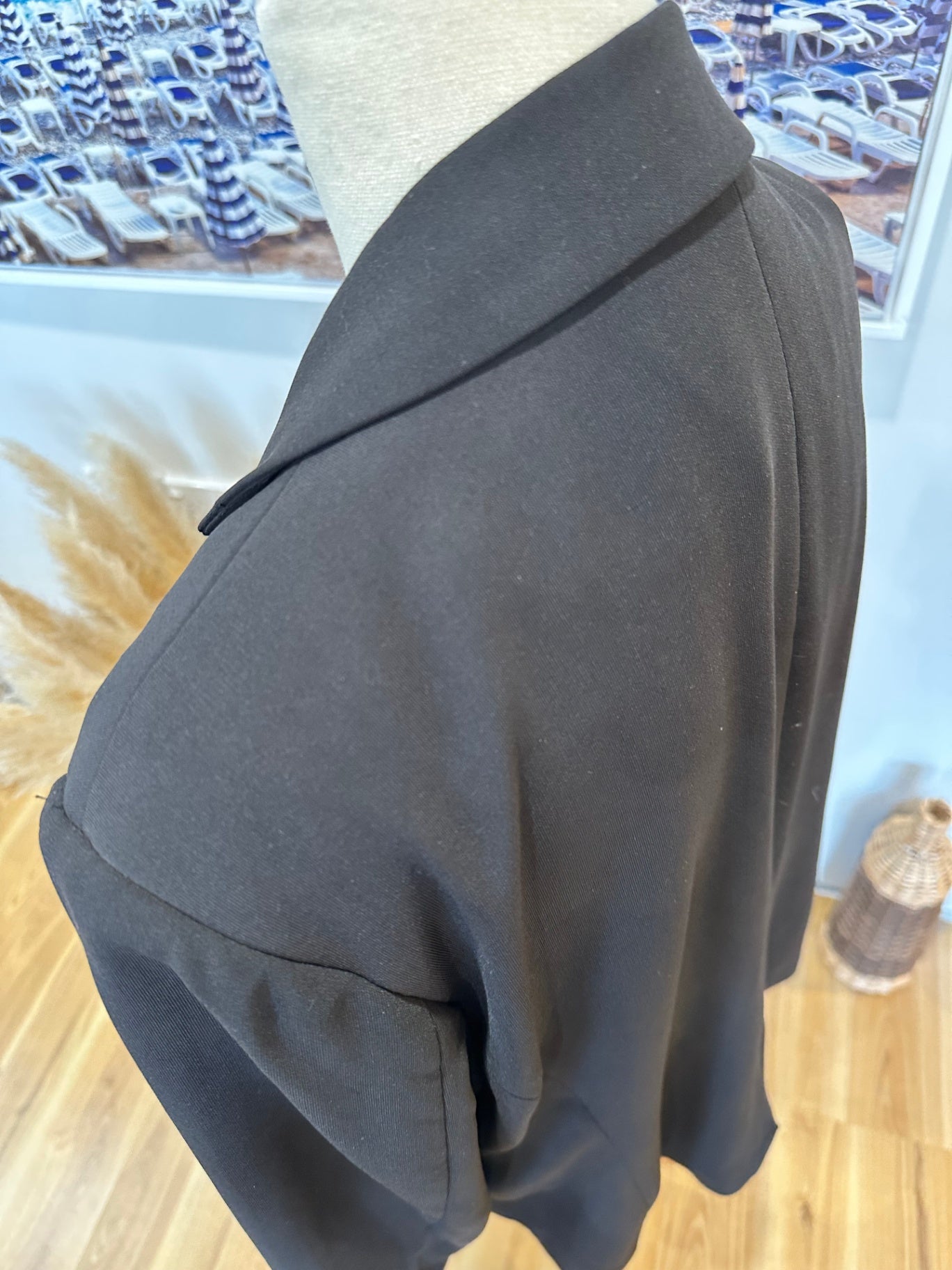 Oliver Black - Boxy Blazer - Size 18 - Black [New without tags]