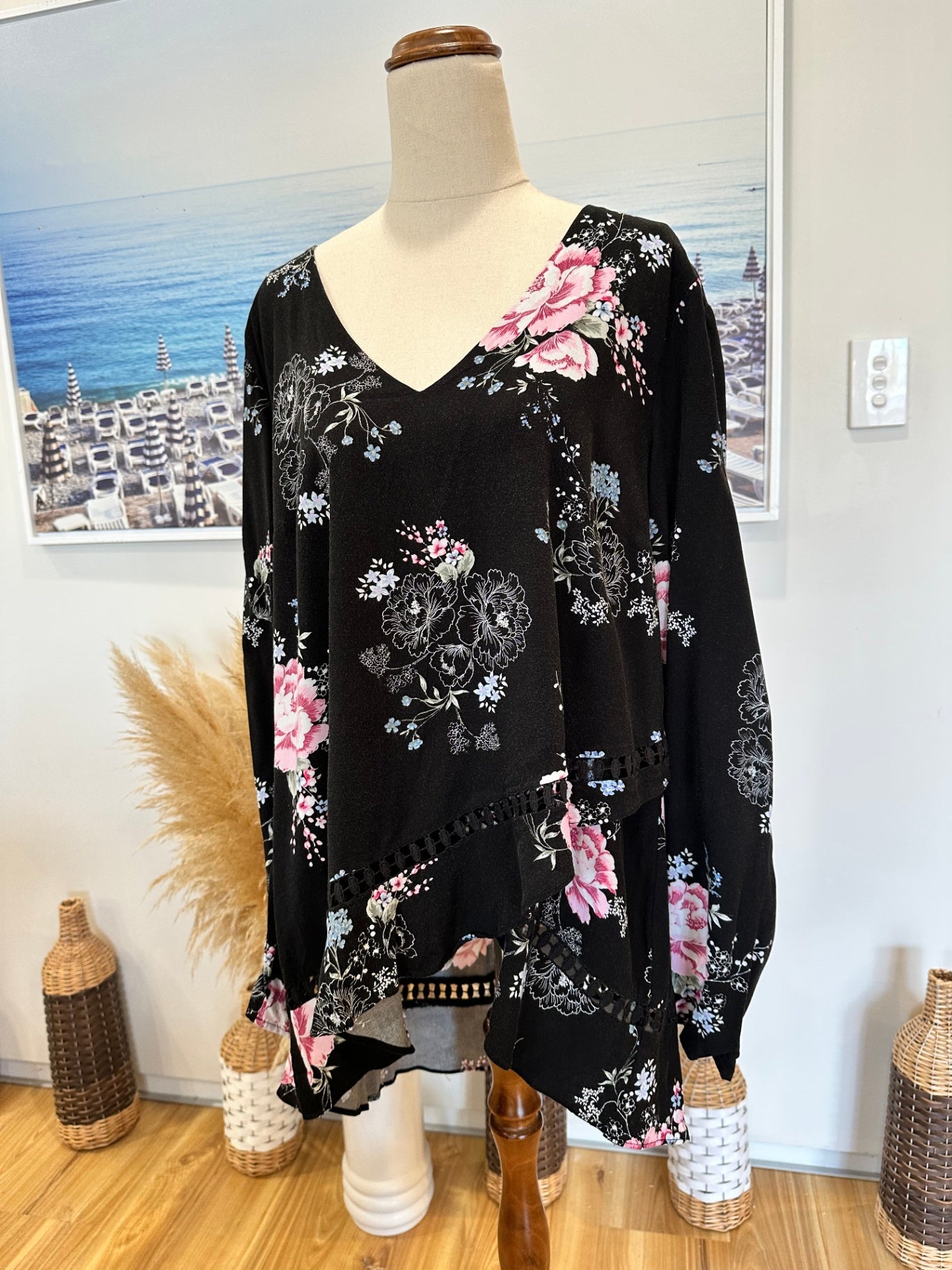 [SALE] Just Jeans - Blouse - Size 14 - Black with floral print