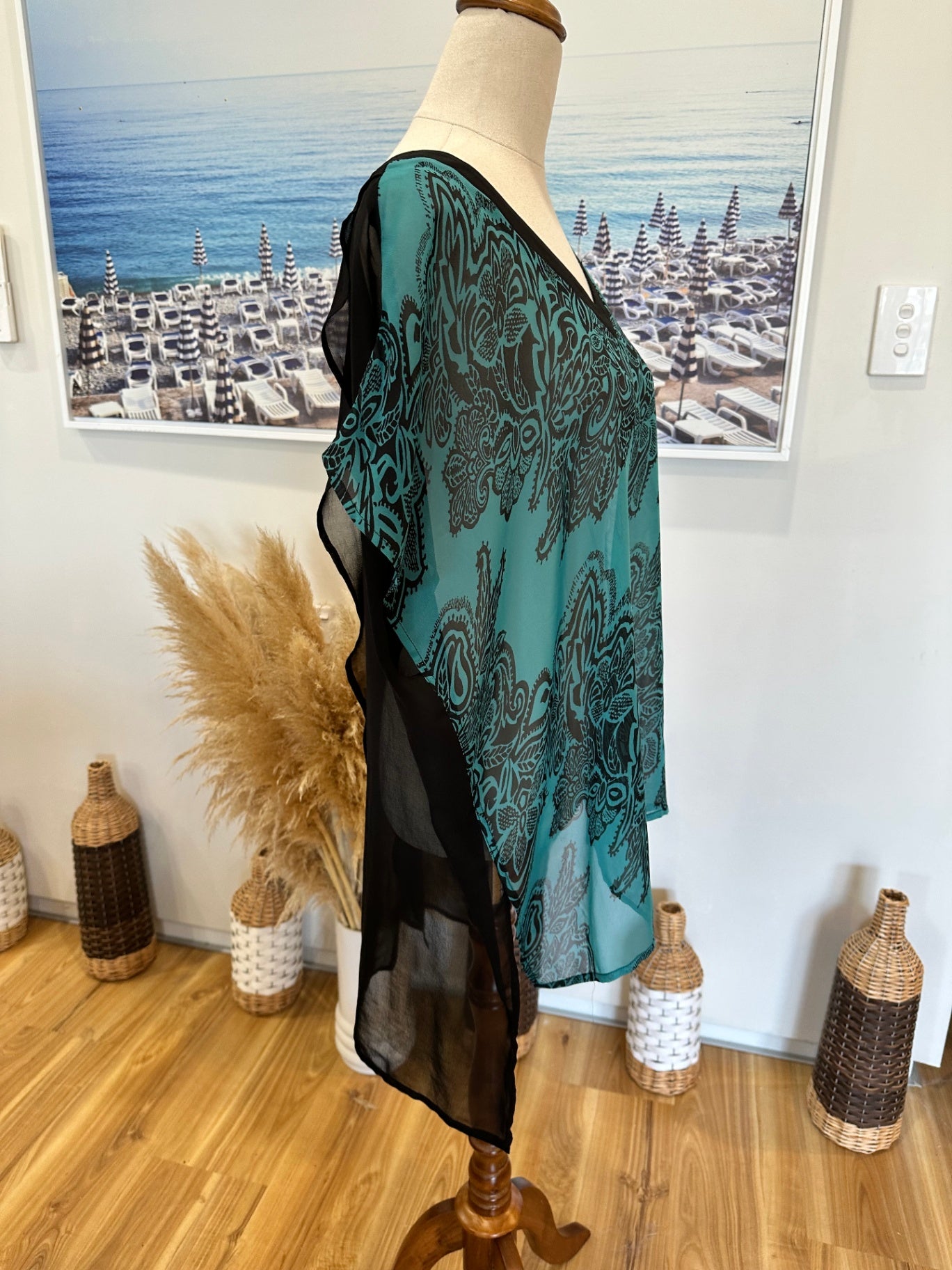 [SALE] Lemon Tree Blouse - Size 18 - Turquoise and black