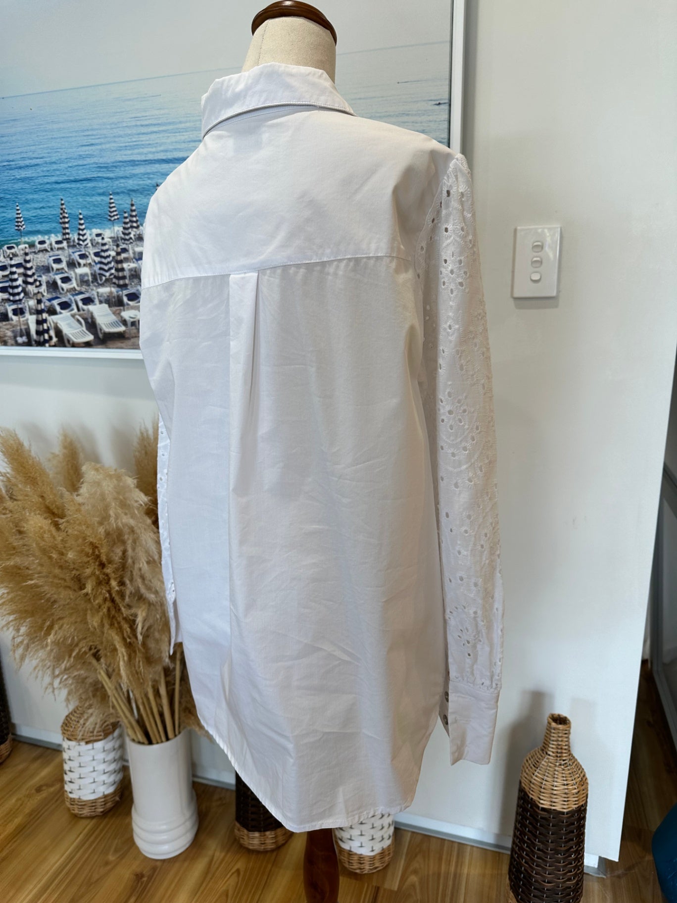 [SALE] Lemon Tree - Embroidered Long Sleeve Shirt - Size 14 - White