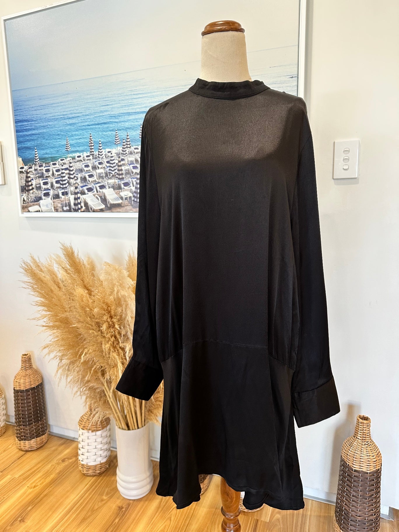 [SALE] NEUW Dress - Size 12 - Black