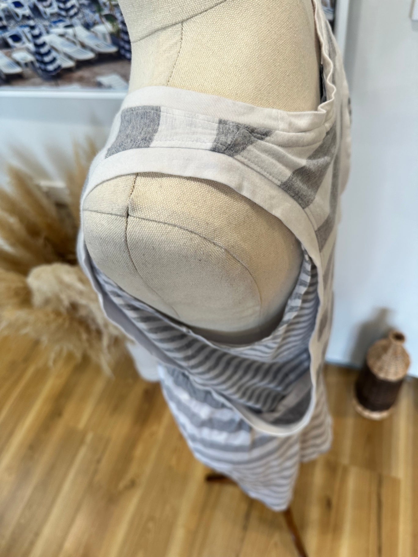 [SALE] Silent Theory - Dress - Size 10 - Grey and White