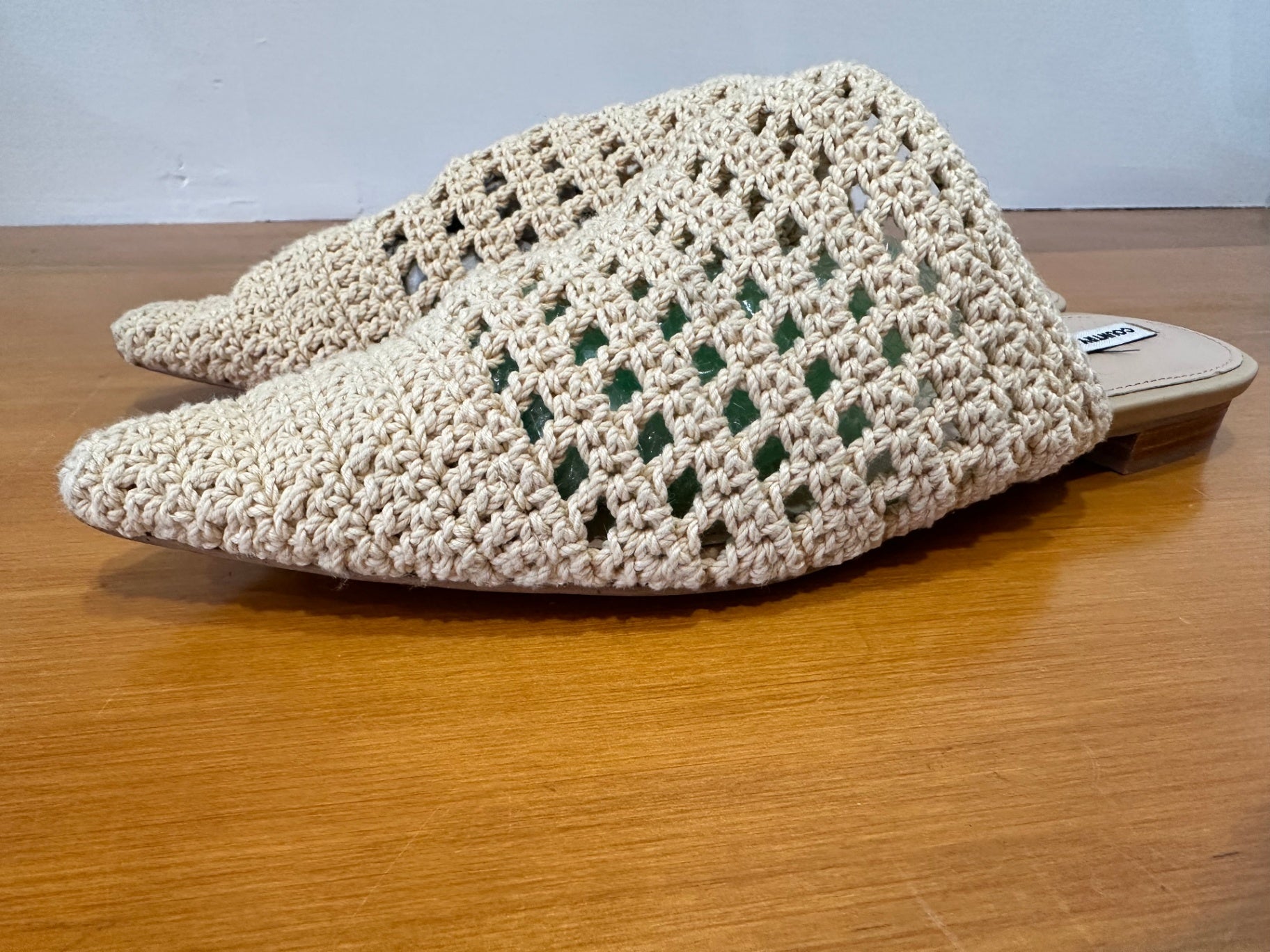 Country Road - Slip On Crochet Shoes - EU 40 - Beige
