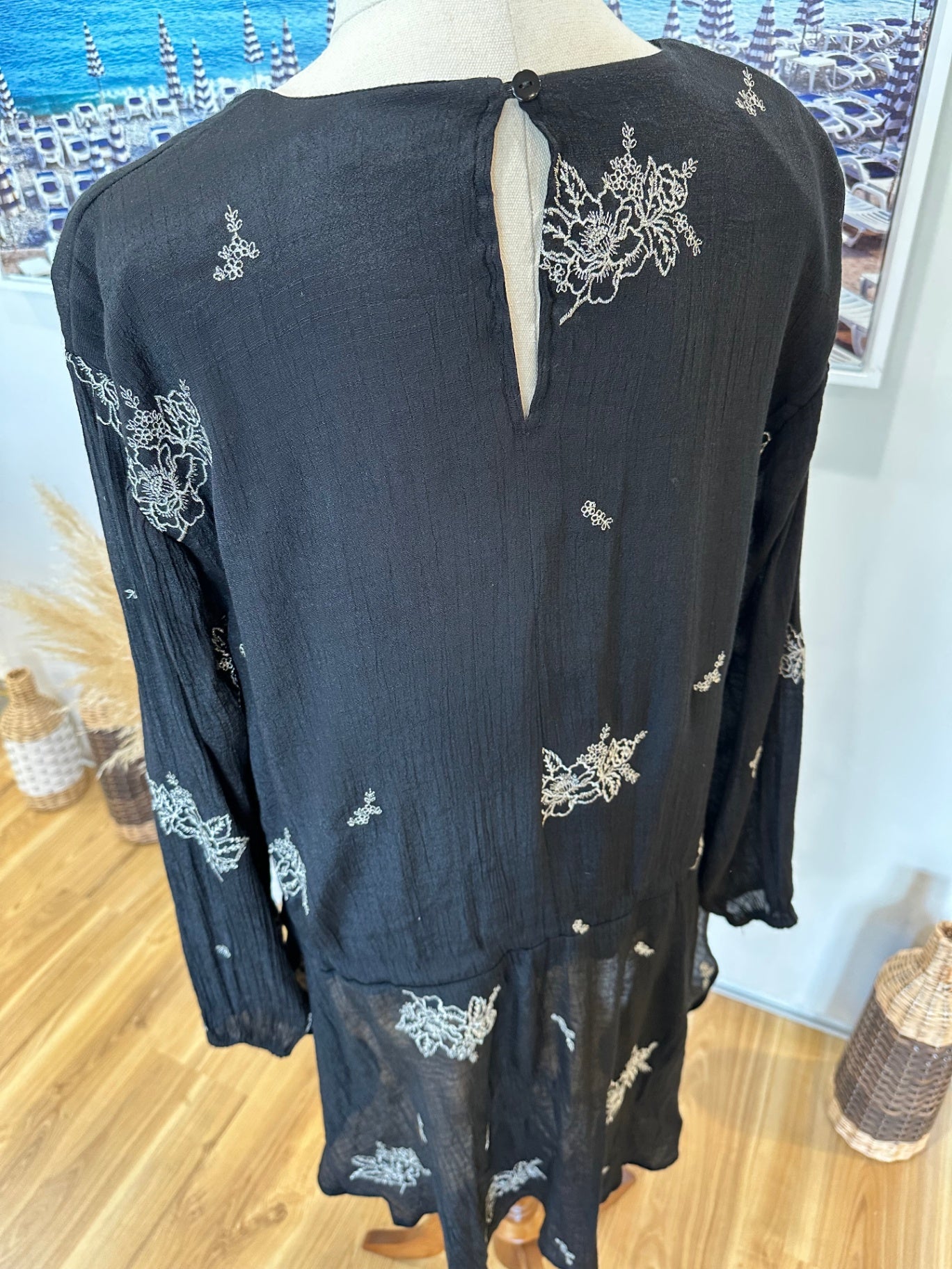 [SALE] Three of Something - Longsleeve Blouse - Large - Black