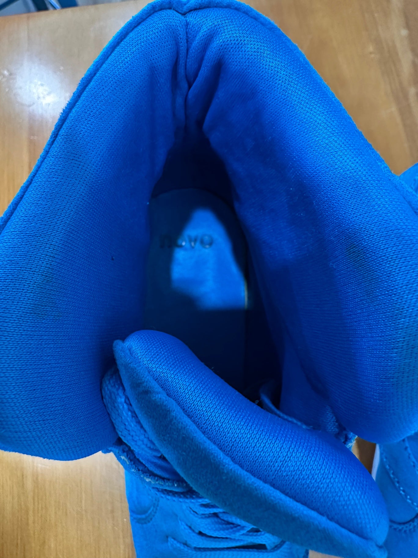 [SALE] High heel sneakers - Vibrant Blue - Size 7 - Suede-like - NOVO