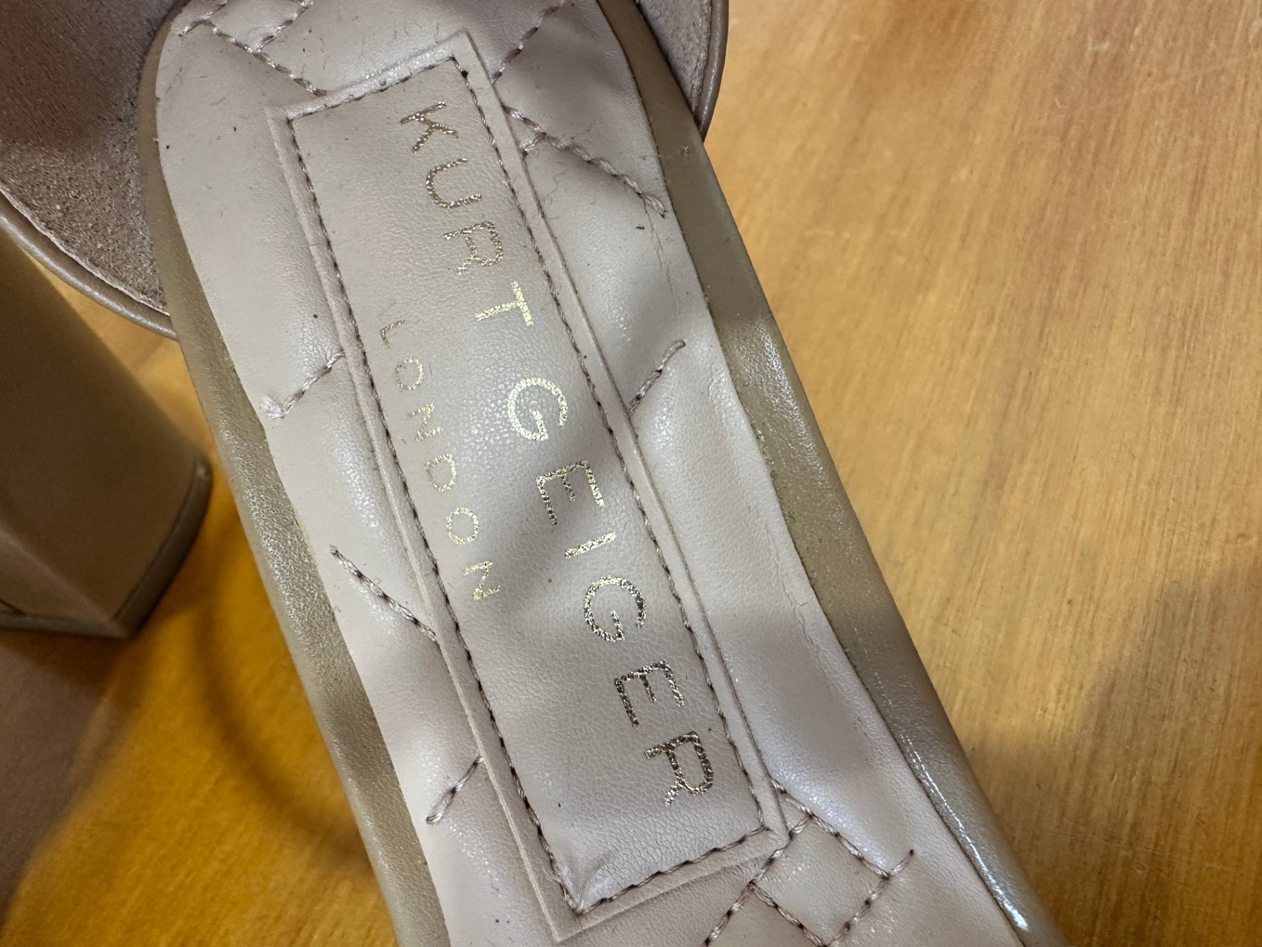 Kurt Geiger - High Heels - Size EU 38 - Beige