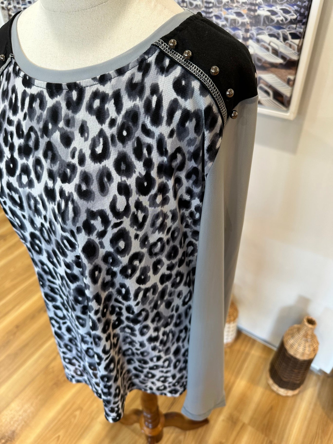 La Strada Blouse - Large / Extra Large - Black and white