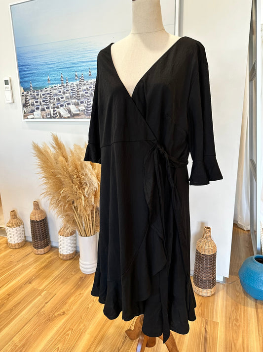 [SALE] Pagani - Little Black Dress - Size 16
