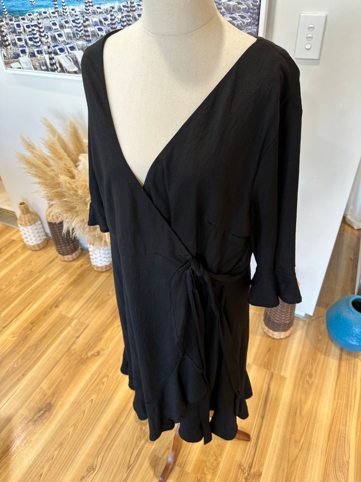 [SALE] Pagani - Little Black Dress - Size 16